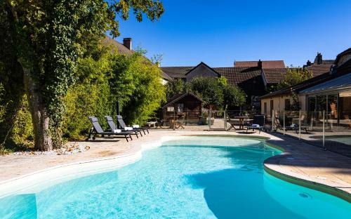 Saint-Seine-l'Abbaye Hotel | Logis Relais de la Source