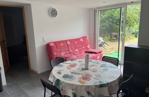 Arles-sur-Tech Apartment | Logis Sol Levante with swimming pool (4 pers max)
