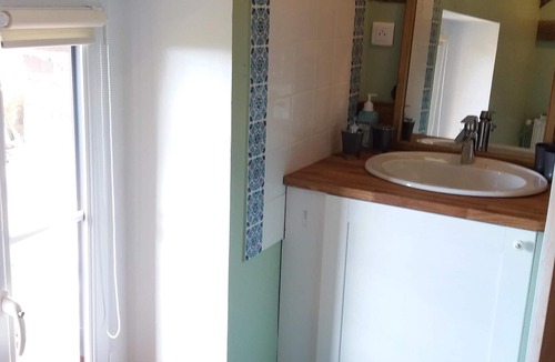 Le Merlerault Apartment | Logis warm + horses 10 km from Haras du Pin.