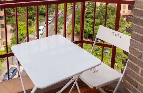 Delicias Apartment | LOIRA FERREIRO: Spaciousness in a Residential Area