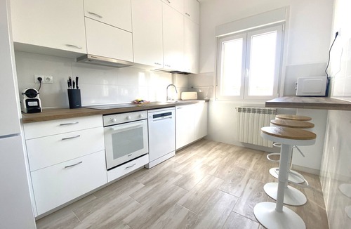 Delicias Apartment | LOIRA FRANCO Y LOPEZ: Light and Space