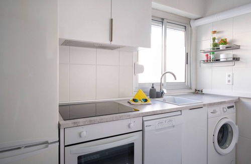 Las Fuentes Apartment | LOIRA SOLESMES: Tranquility and Comfort