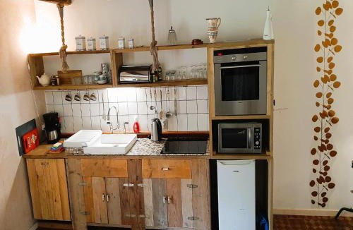 Saint-Jean-de-Sauves House | Loire Countryside Escape near Castles