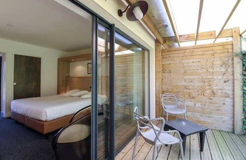 Juigne-sur-Loire Hotel | Loire & Sens