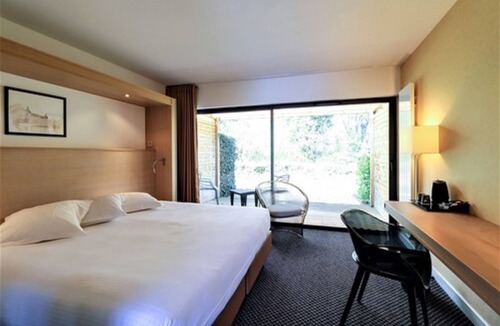 Juigne-sur-Loire Hotel | Loire & Sens