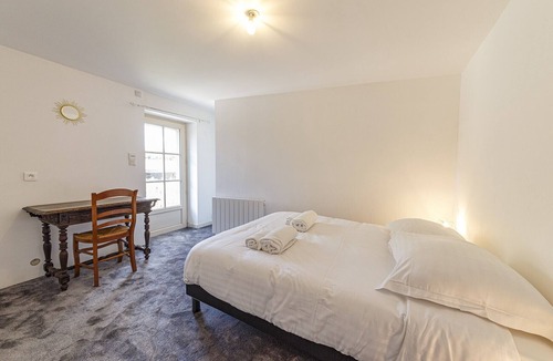 Bouchemaine House | Loire-side house near Angers