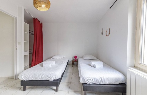 Bouchemaine House | Loire-side house near Angers
