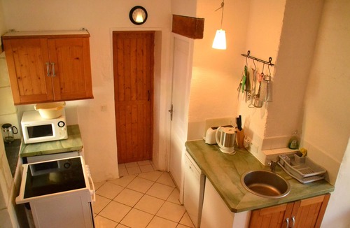 Perrusson Cottage | Loire Valley cottage for 4/5 with superb heated pool and carp fishing lake