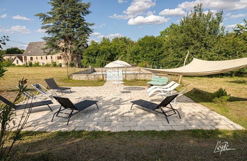 Pont-de-Ruan House | Loire Valley. Authentic medieval Priory with swiming pool for 12 P.