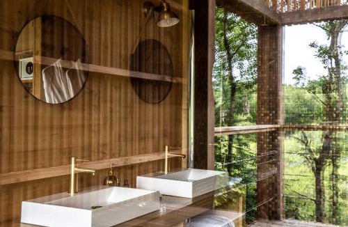 Esvres Hotel | Loire Valley Lodges - Hotel