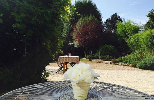 Rochecorbon House | Loire Valley Medieval Getaway