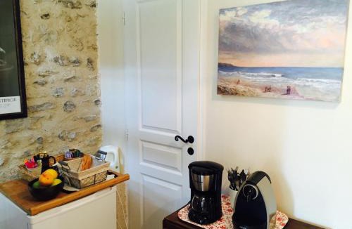 Rochecorbon House | Loire Valley Medieval Getaway