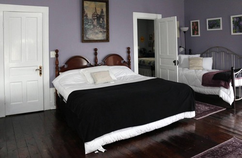 Paris Bed & Breakfast | LOJ BNB