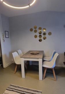 Anzin Apartment | Lola parking rénové 2 LITS proche cité congrès cocon cosy 29m2