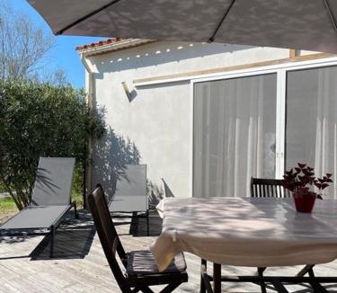 Saintes-Maries-de-la-Mer Apartment | LOLITA