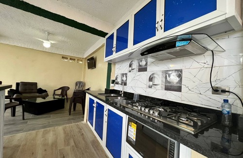 Cabrera Villa | Loma Alta