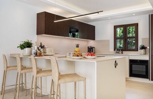 Marbella Ski Chalet | Lomas Townhouse – Fine Living