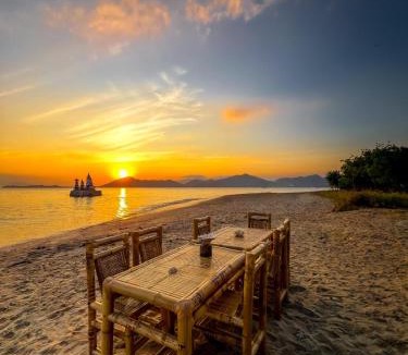 Sekotong Barat Resort | Lombok Sunrise