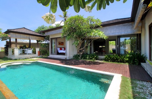 Sekotong Barat Villa | Lombok Sunset Bay Resort