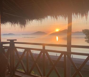 Batu Putih House | Lombok Villas, Villa Rembulan
