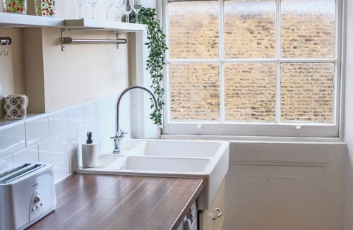 Mildmay Apartment | London 3Bed Flat Good Location Bright Spacious