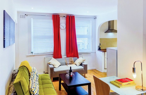 Sands End Apartment | London Central Apartment