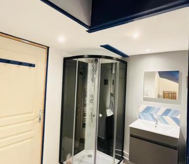 La Fere Apartment | LONDON CITY