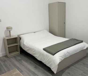 Highbury House | London Comfort Stay