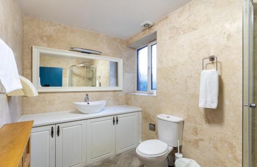 Horley Hotel | London Gatwick Inn