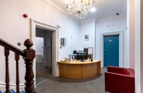 Horley Hotel | London Gatwick Inn