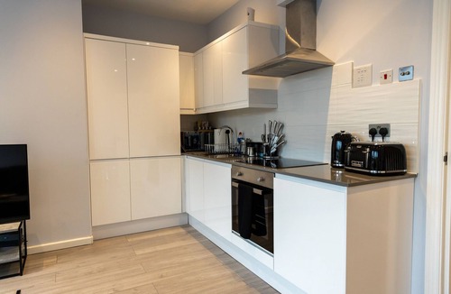 Cranford Apartment | London Heathrow Bath Road Flats