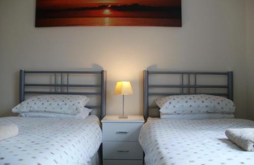 George Green House | London Heathrow Guesthouse