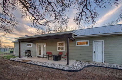 Fredericksburg Cabin | Lone Star Cabin No. 4