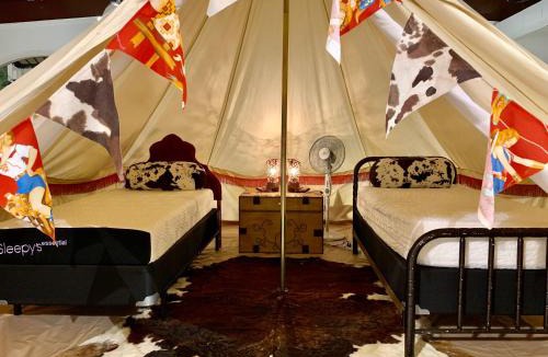 Warrenton Hotel | Lone Star Glamp Inn
