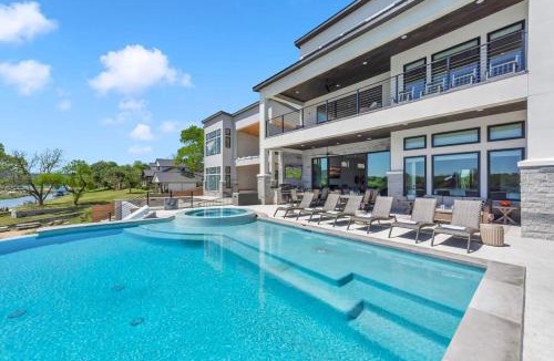 Kingsland House | Lone Star Landing with Concierge Services