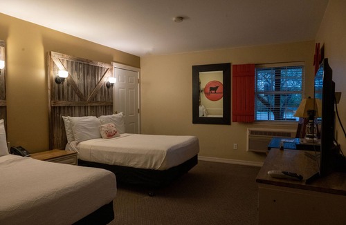 Pilot Point House | Lone Star Lodge and Marina