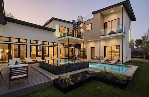 Riverside House | Lone Star Lookout by Lux Tiny Resorts