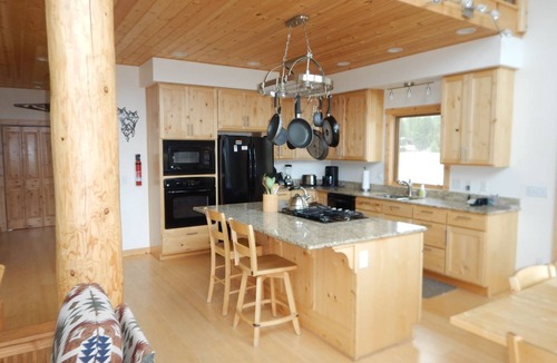 Winthrop Cabin | Lone Wolf Cabin at Wolfridge