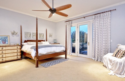 Sutherland Springs House | Lonesome Wind Ranch: A Luxurious South Texas Ranch Estate