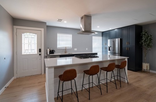Parker Lane House | Lonestar - 4/2.5 newly renovated house with huge backyard and office