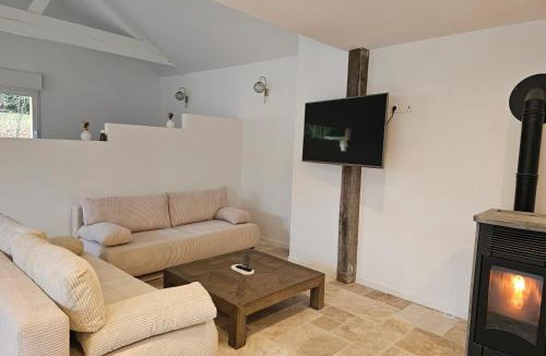 Couesmes-Vauce House | Longère avec jacuzzi intérieur