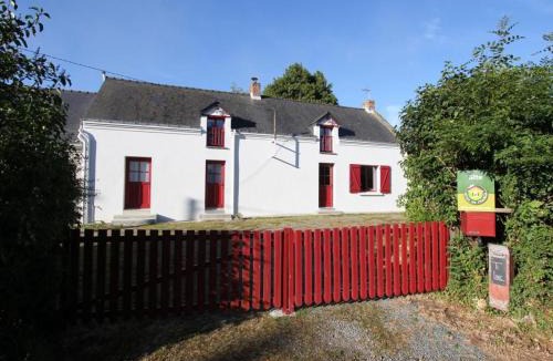 Donges House | Longère Bretonne Rénovée avec Parking et WiFi - FR-1-306-841