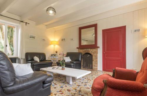 Donges House | Longère Bretonne Rénovée avec Parking et WiFi - FR-1-306-841