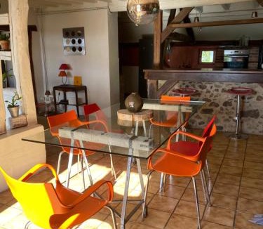 Fontaines House | Longère De Charme Bourgogne