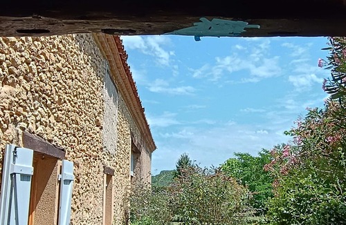 Moncorneil-Grazan House | Longère (farmhouse), single storey, all comforts. Pets allowed