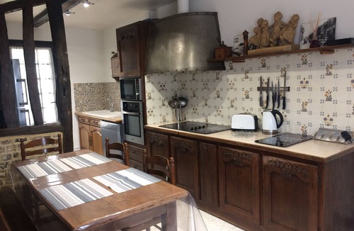 Saint-Aubin-sur-Mer House | Longère in sandstone, near large beach