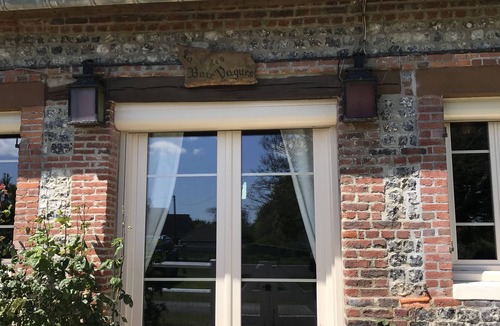 Saint-Aubin-sur-Mer House | Longère in sandstone, near large beach