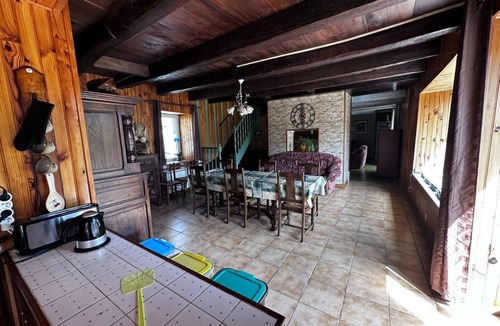 La Croix-Avranchin House | Longère mit Pool by Interhome