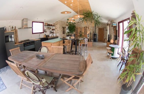 Talmont-Saint-Hilaire House | Longère Proche mer Pierre et Modernité