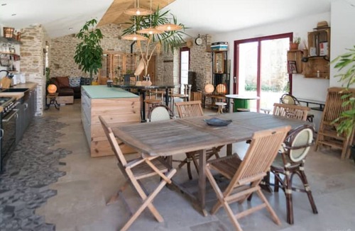 Talmont-Saint-Hilaire House | Longère Proche mer Pierre et Modernité